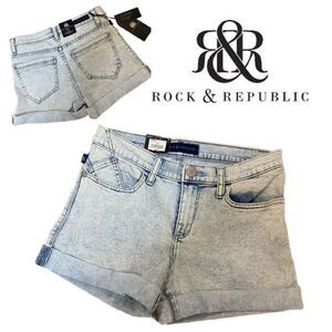 NWT Rock republic bumpershoot Low rise washed out raw hem size 8